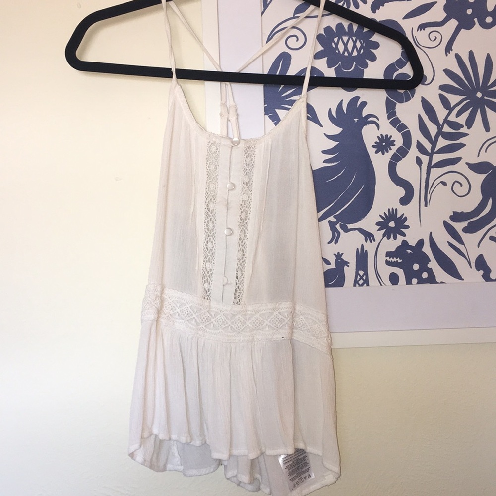 Volcolm white top
